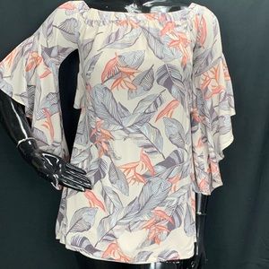 Lulu’s On or Off Shoulder Top